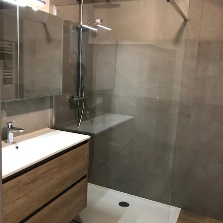 Apartment Falcon 0401 *