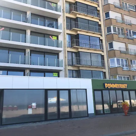 Falcon 0401 De Panne